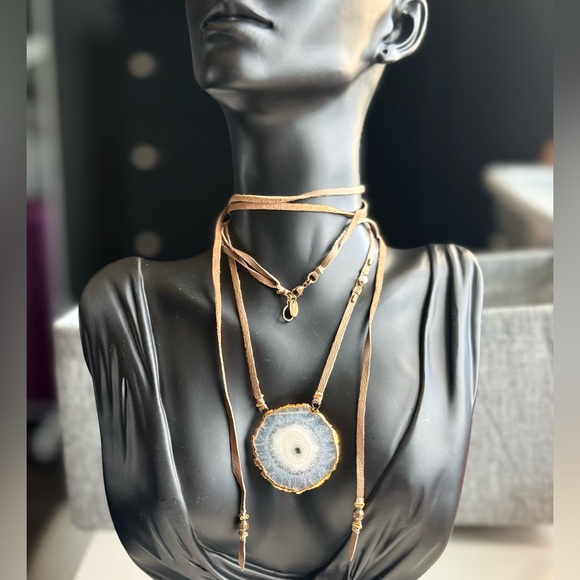 Chan Luu 24k Geode Pendant Brown Leather Necklace - Picture 3 of 9